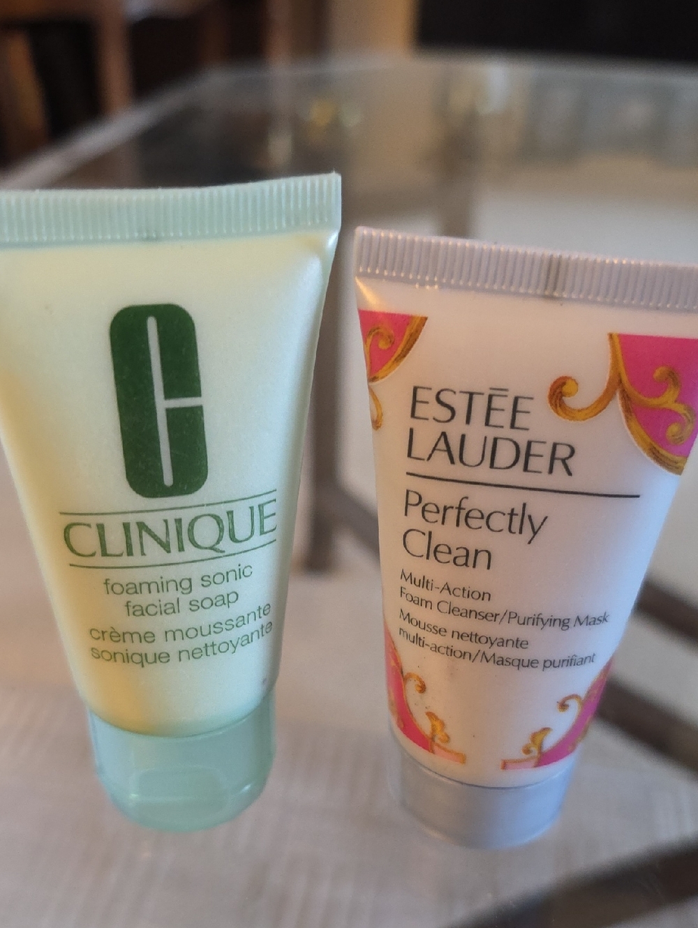 Clinique Foaming Sonic Facial Soap & Estee Lauder Perfecly Clean 30ml Each